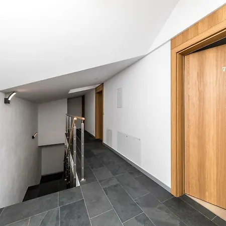 Apartpoint Arkuszowa Homestay Warsaw